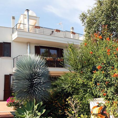 B&B Villa Il Sughero 모노폴리 외부 사진