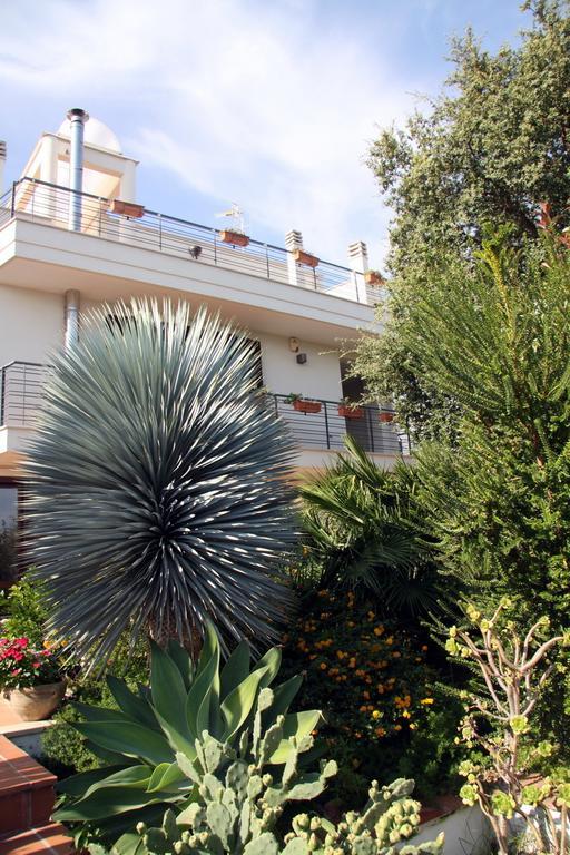 B&B Villa Il Sughero 모노폴리 외부 사진